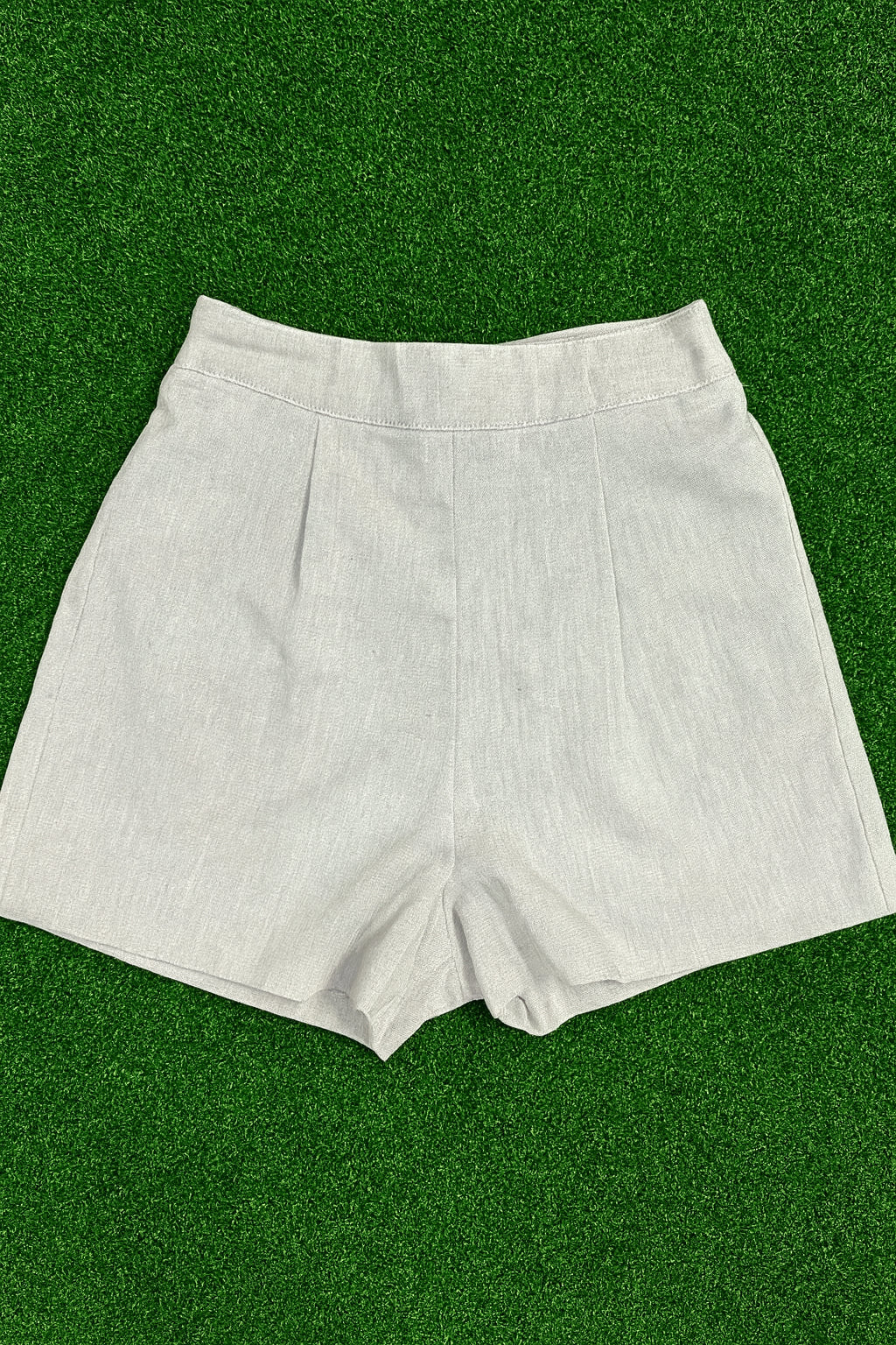 Sam Straight Short in Green Chambray